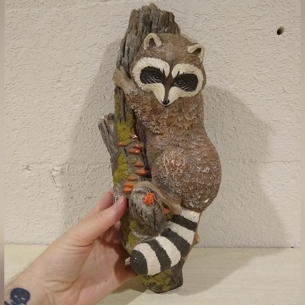 Raccoon Wall Plaque